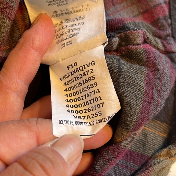 Vans Shirt Womens XS Meridian Flannel Shirt Purple Black Plaid Button Front - Picture 8 of 9